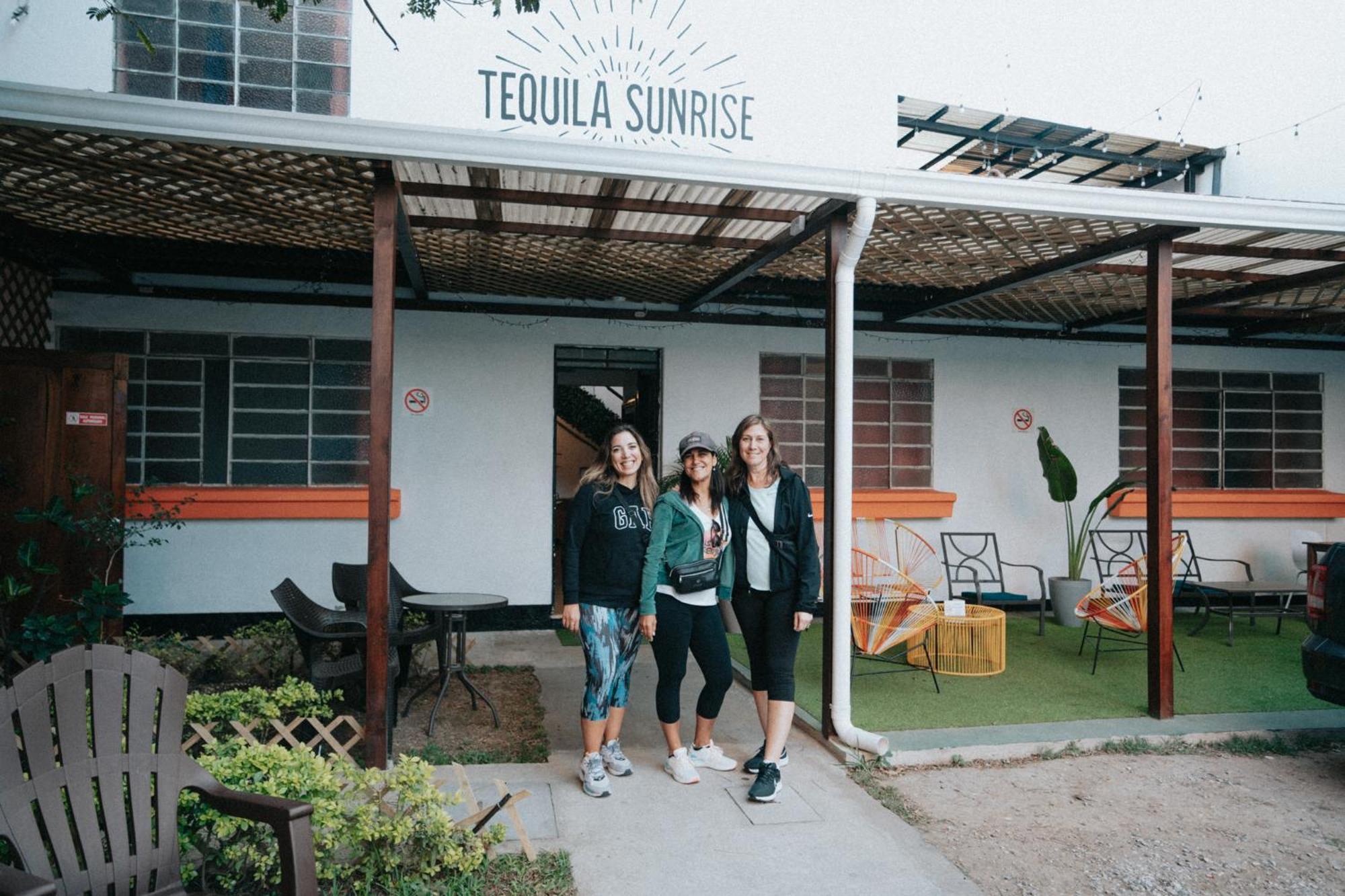 Tequila Sunrise Hostel Guatemala City Ngoại thất bức ảnh