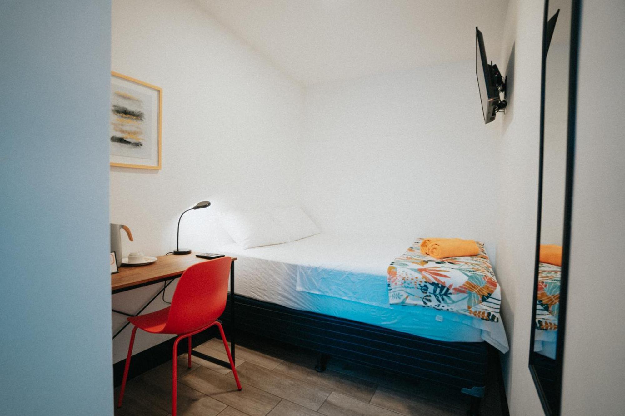 Tequila Sunrise Hostel Guatemala City Ngoại thất bức ảnh